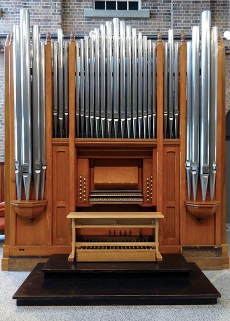 Photo: Manual Pipe Organ, Accession No. 2010/131